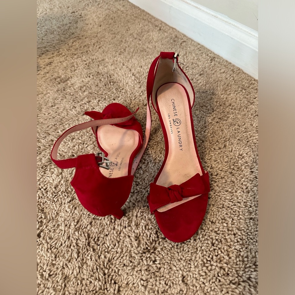 Heel - Picture 3 of 4